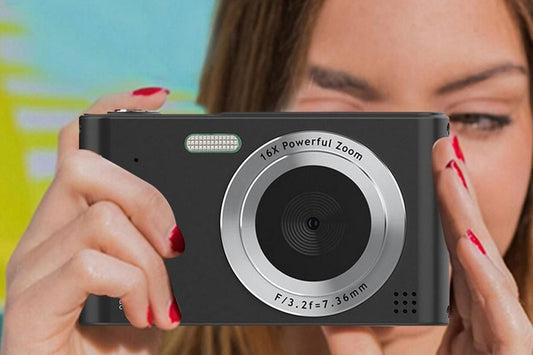 4K Digital Camera with 32GB Memory Card - black