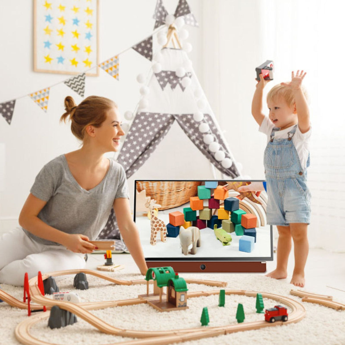 SKYWORTH 24-inch 12V Portable Smart TV