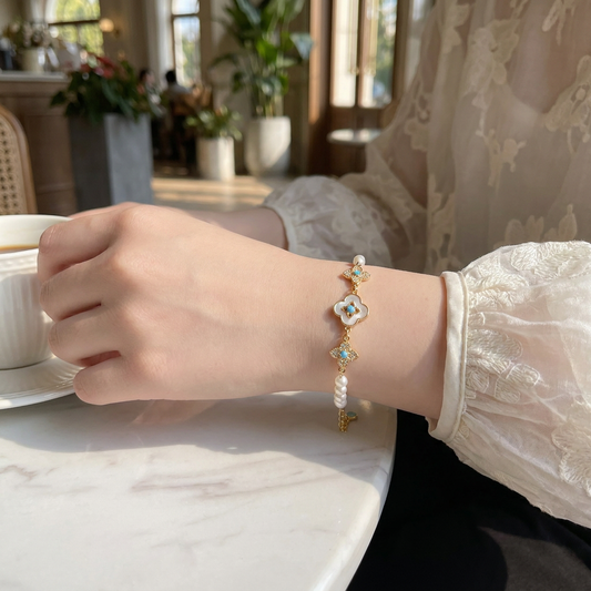 Pearl Flower Bracelet - Gold
