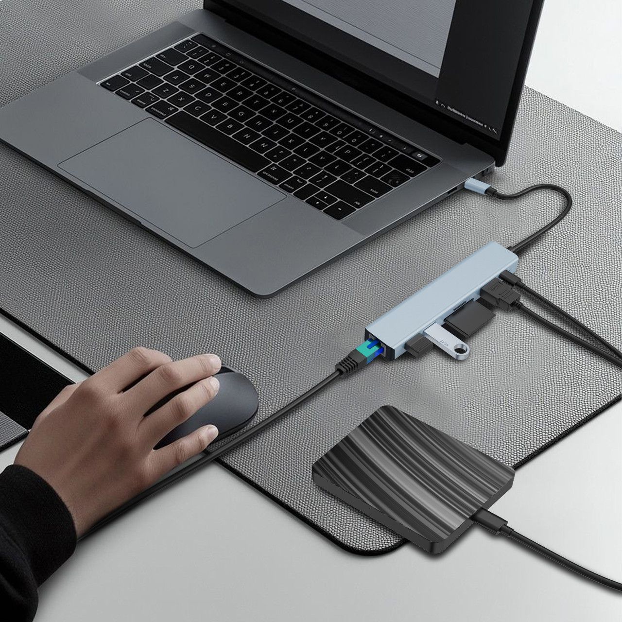Laser USB-C 7 Port Hub