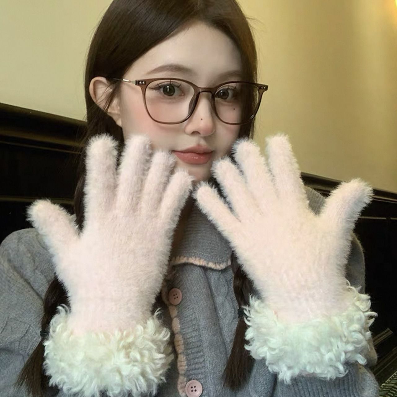 Faux Mink Spliced Gloves - Black