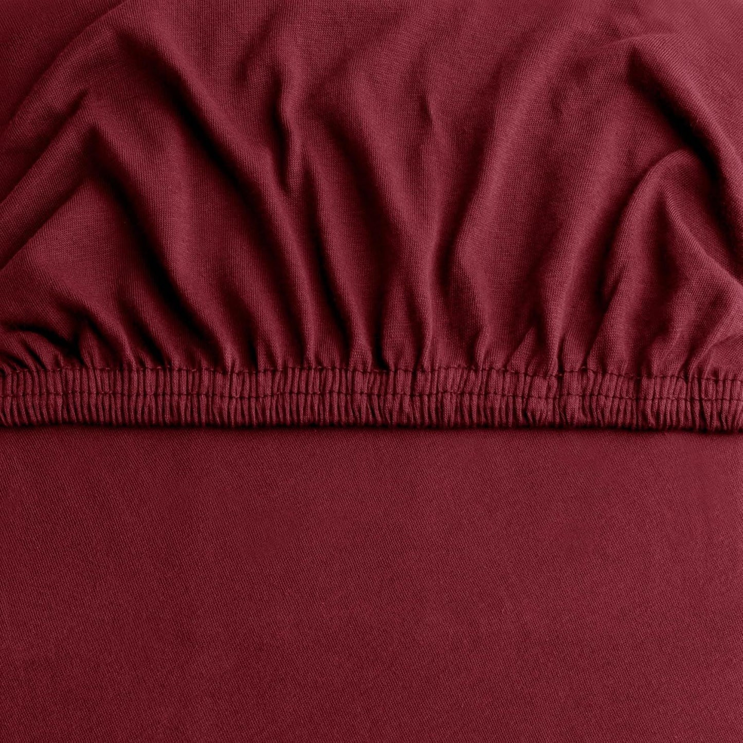 2 Piece Fitted Sheet Set - Red Queen