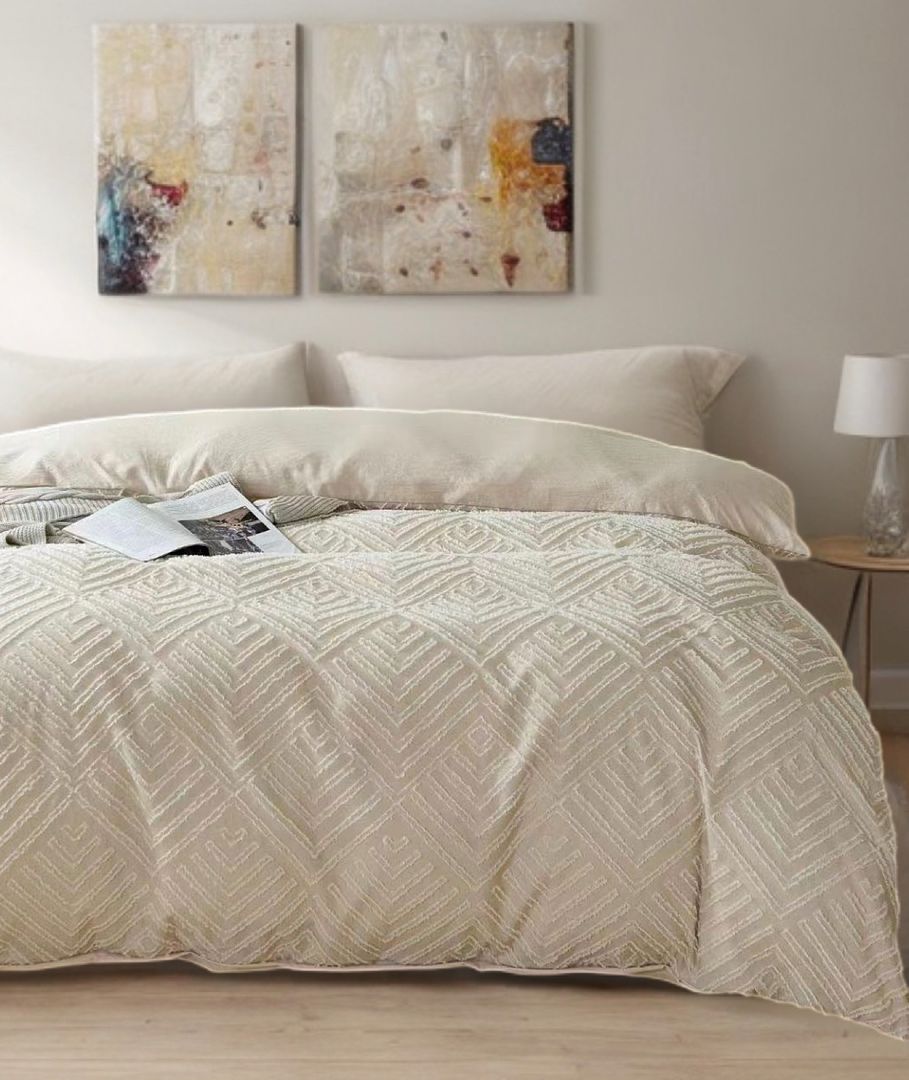 Elisa Gentle Tufted Textured Duvet Cover Queen