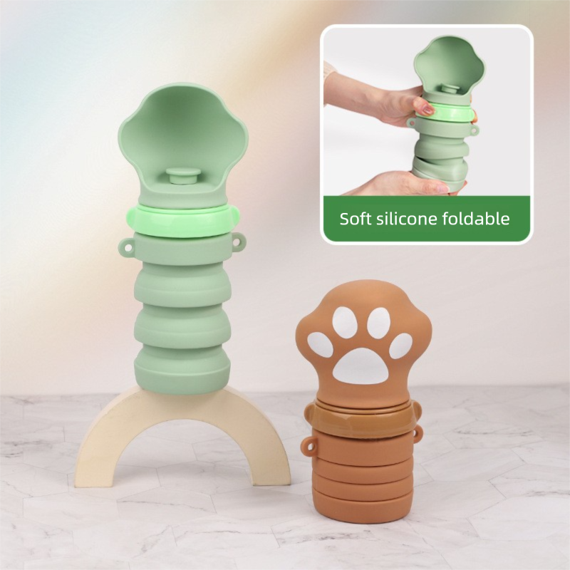 Green Portable Collapsible Pet Water Bottle