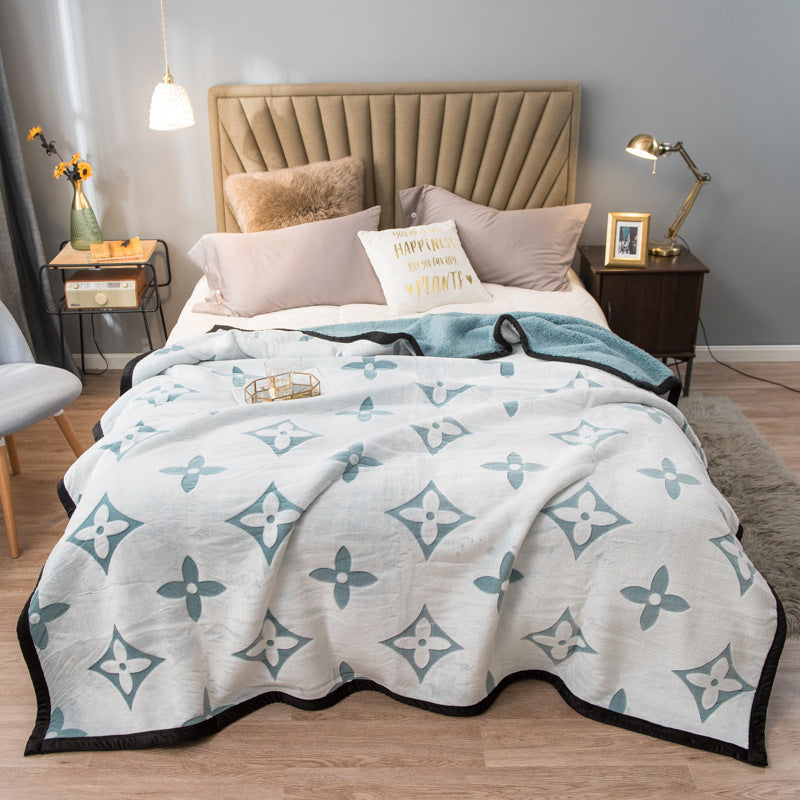 Green Lucky Four-Leaf Clover Flannel Blanket 180 x 200cm Double-sided