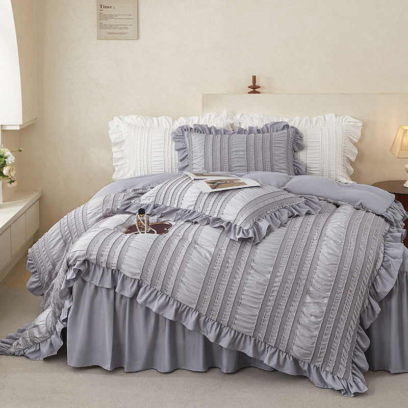 White Elegant Ruffle Seersucker Duvet Cover with 2-Piece Pillow Shams