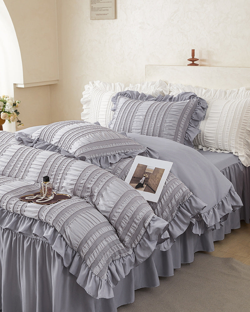 Grey Elegant Ruffle Seersucker Duvet Cover with 2-Piece Pillow Shams