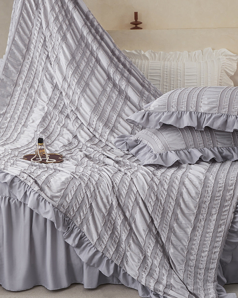 Beige Elegant Ruffle Seersucker Duvet Cover with 2PCS Pillow Shams - 3-Piece Vertical Stripe Clipped Floral Textured Bedding (King Size 264 x 229 CM)