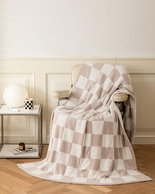 Khaki and White Knitted Checkerboard Throw Blanket(130 x 150cm)