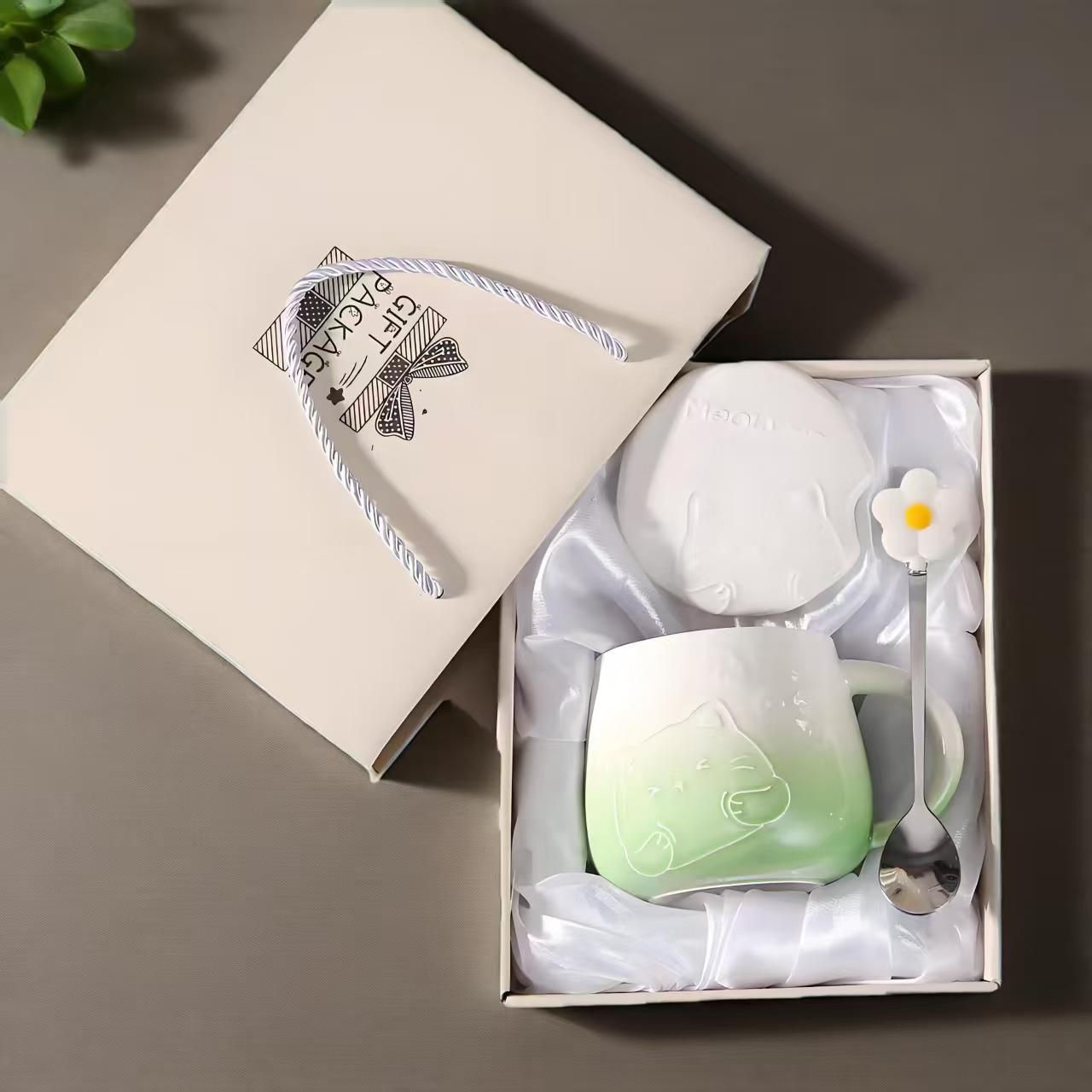 Green Gradient Cat Ceramic Mug with Lid & Spoon 400ml