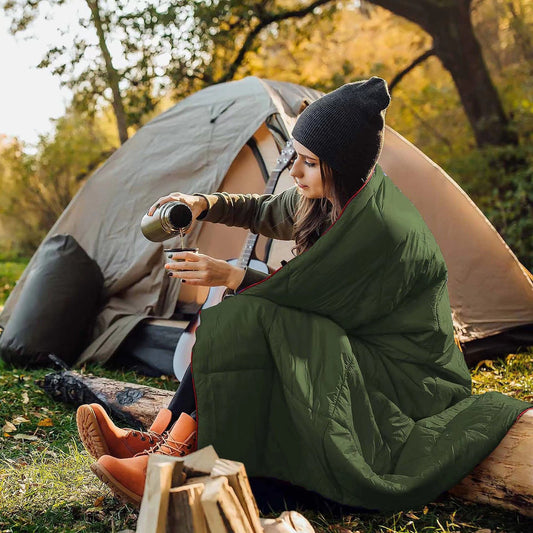 Green Wearable Camping Blanket with Storage Bag - 200 x 140cm