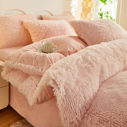 Plush 4 Piece Bedding Set - Pink