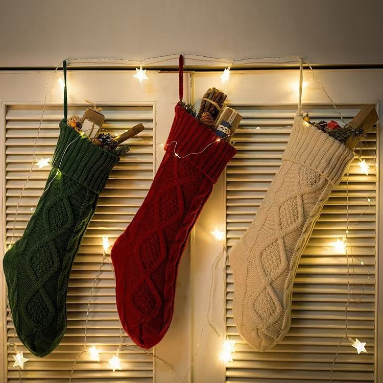 4PCS Chunky Knit Christmas Stocking 53cm - Large Hanging Gift Sock with Aran Diamond Pattern & Ribbed Cuff for Fireplace Mantel Christmas Tree Holiday Decor (Red White)